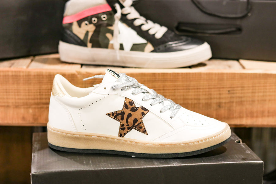 Leopard Print Star Tennis Shoe